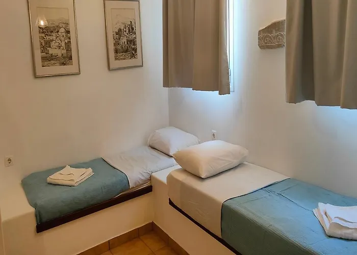 Callisto 1st And Ground Floor Appartement