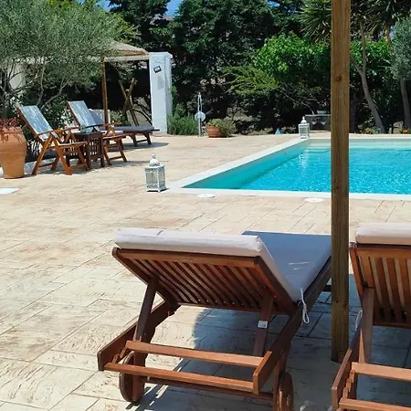 Callisto 1st And Ground Floor Apartment Marpissa