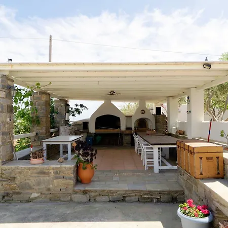 Callisto 1st And Ground Floor Apartment *