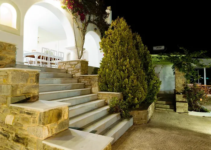 Callisto 1st And Ground Floor شقة Márpissa